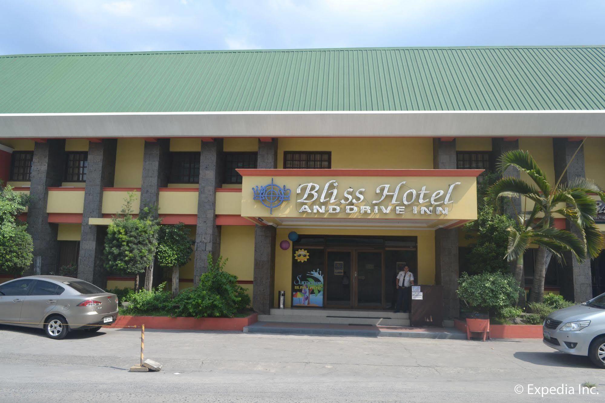 Bliss Hotel Dau Mabalacat 外观 照片