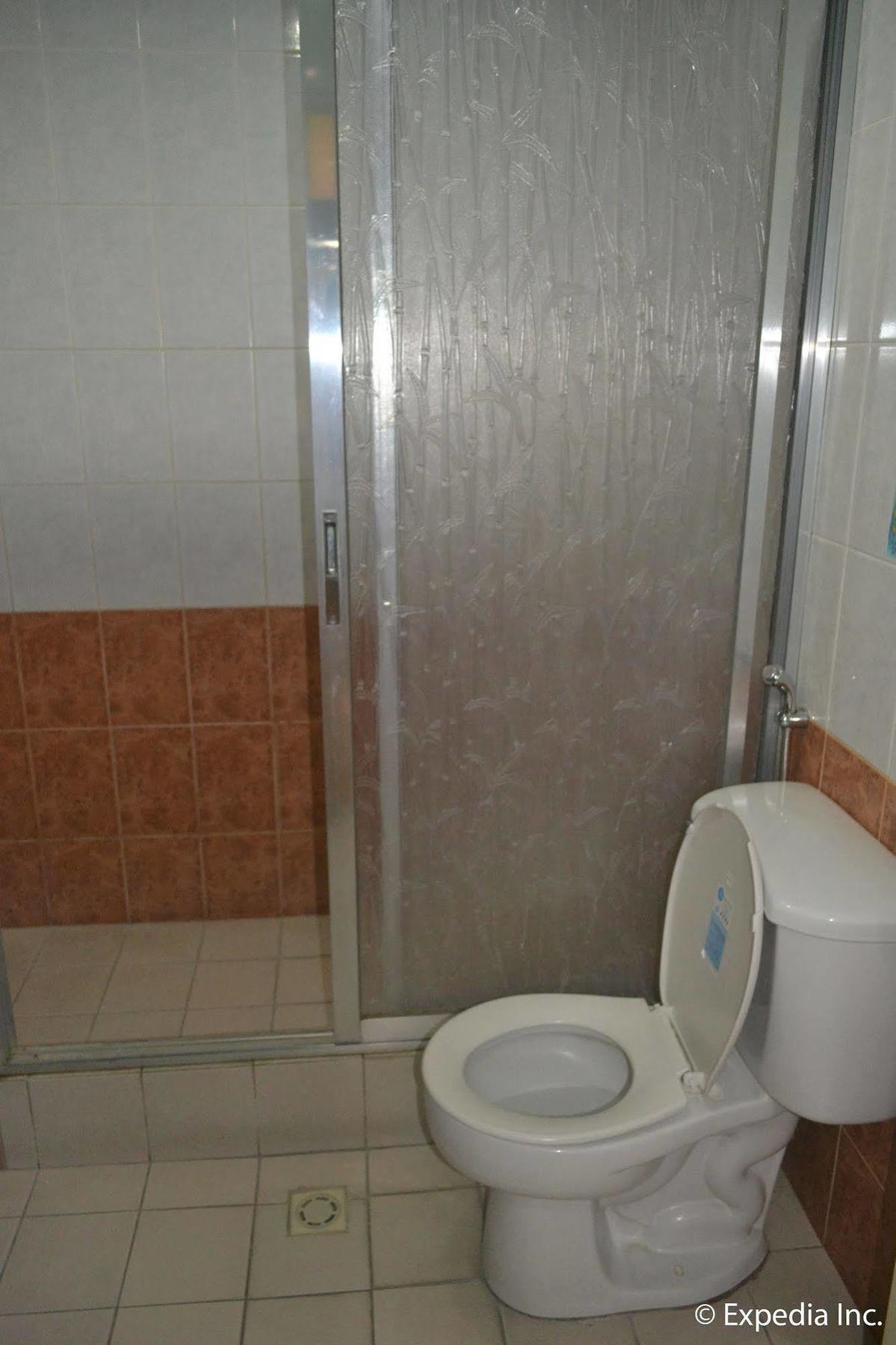 Bliss Hotel Dau Mabalacat 外观 照片